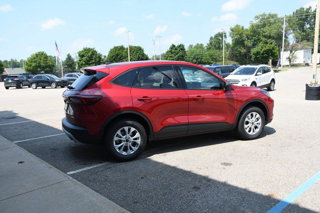 new 2025 Ford Escape car, priced at $29,925