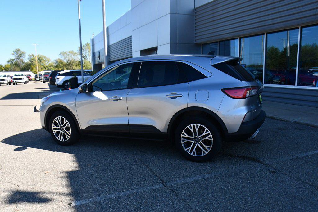 used 2022 Ford Escape car, priced at $19,995