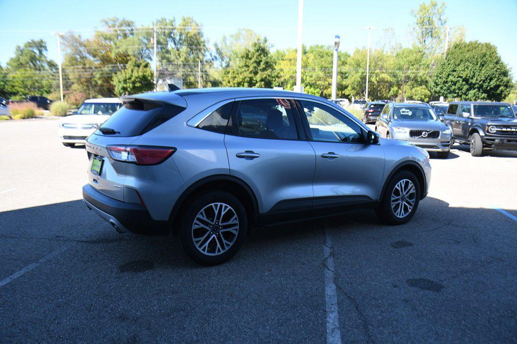 used 2022 Ford Escape car, priced at $19,995