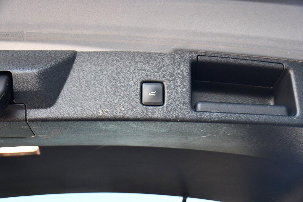used 2022 Ford Escape car, priced at $19,995