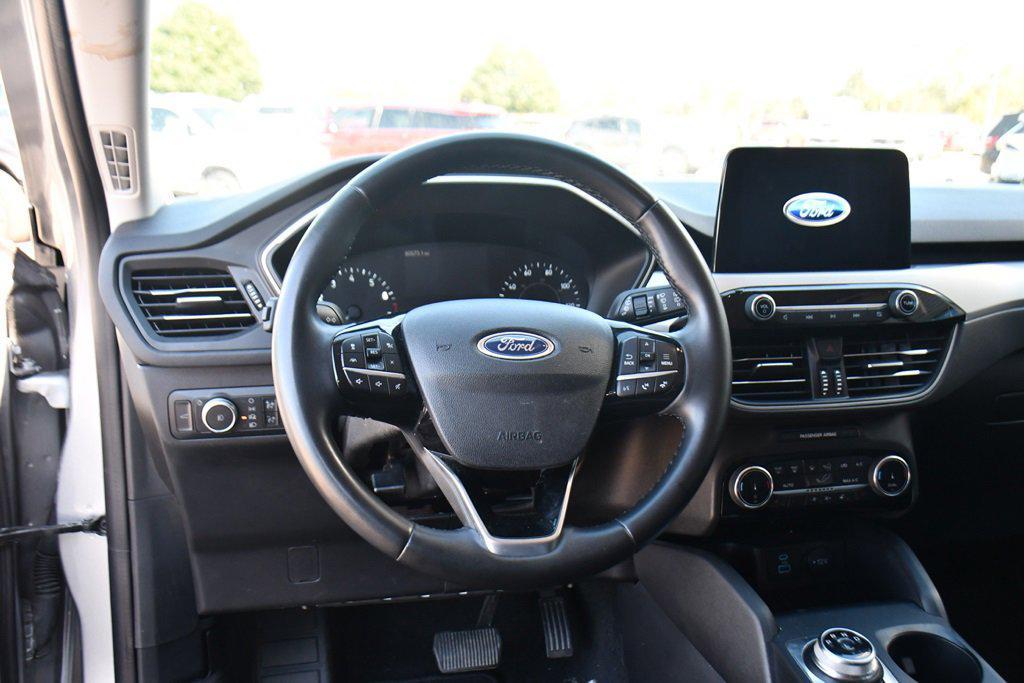used 2022 Ford Escape car, priced at $19,995
