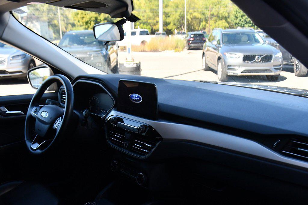 used 2022 Ford Escape car, priced at $19,995