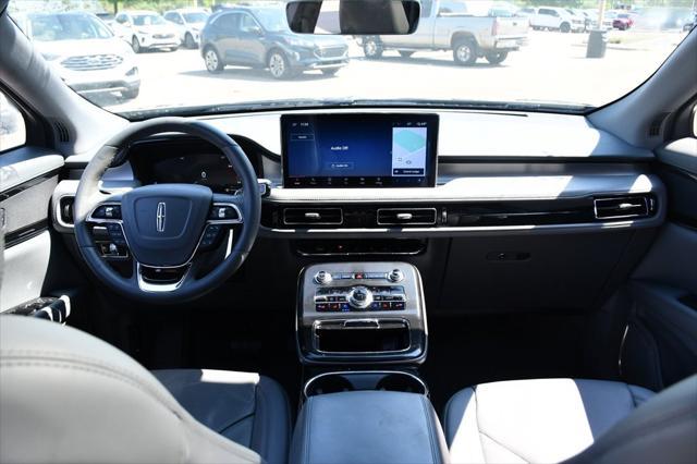 used 2022 Lincoln Nautilus car, priced at $35,749