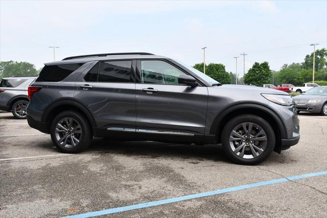 new 2025 Ford Explorer car, priced at $44,850