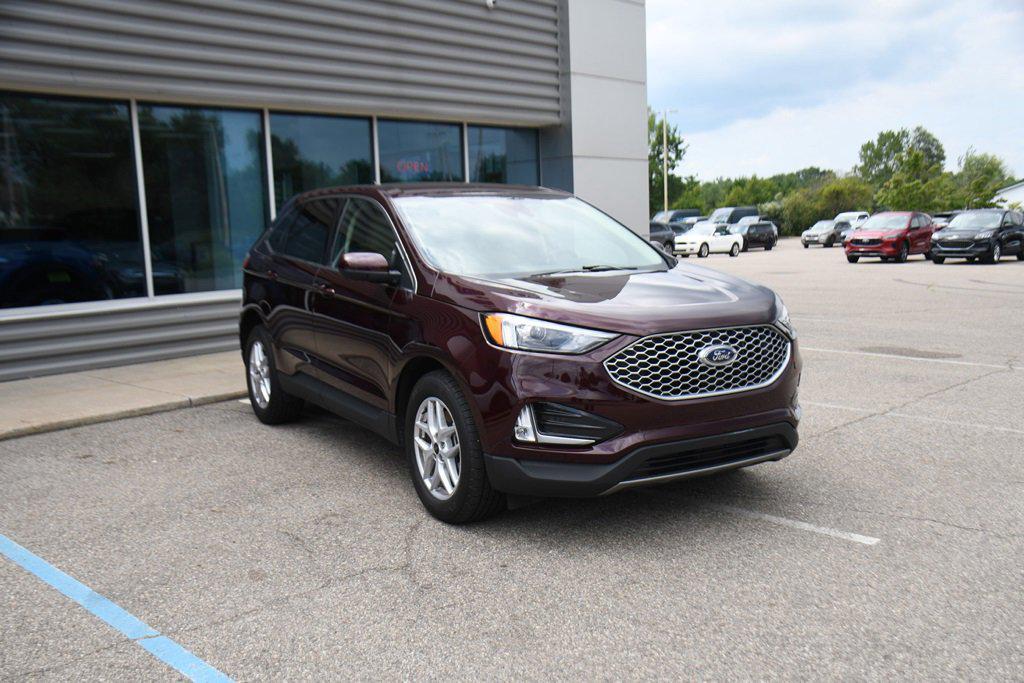 used 2024 Ford Edge car, priced at $27,749