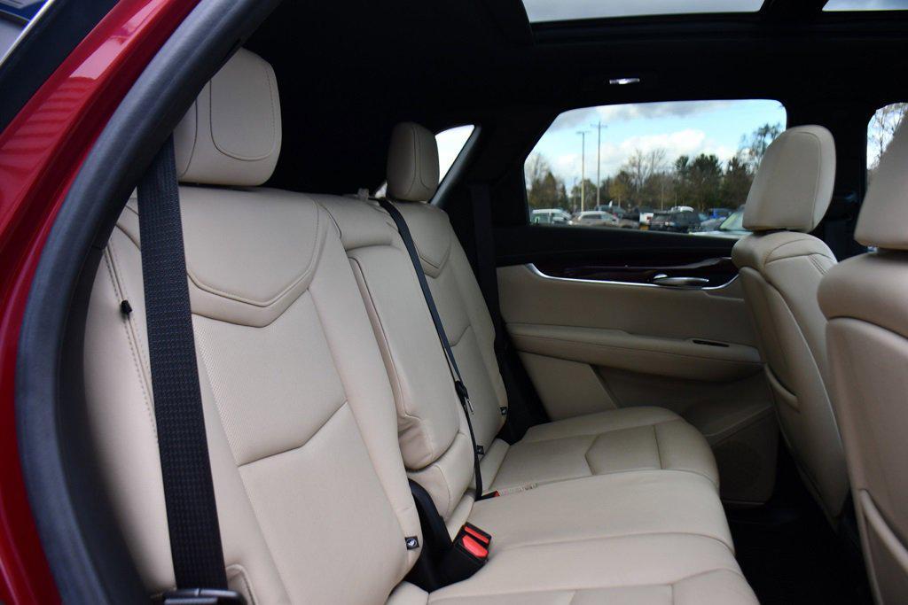 used 2018 Cadillac XT5 car, priced at $17,995