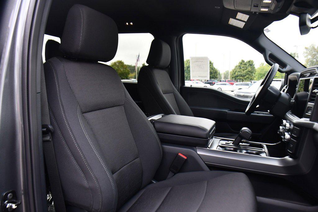 new 2025 Ford F-150 car, priced at $53,681