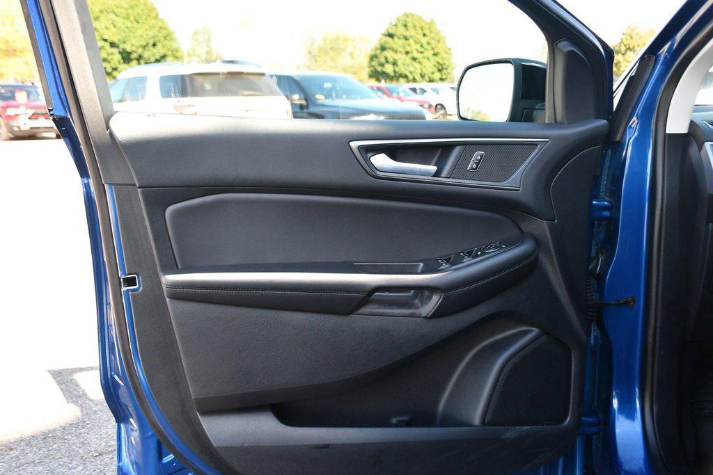 used 2024 Ford Edge car, priced at $28,749