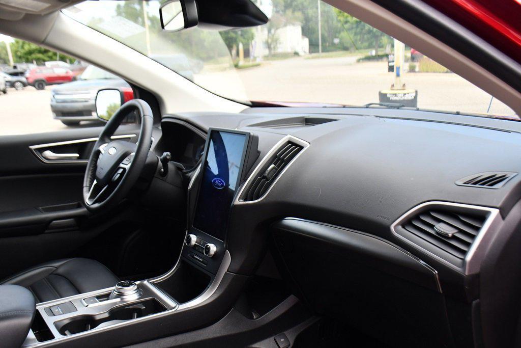 used 2022 Ford Edge car, priced at $26,495