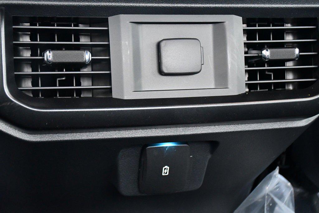 new 2025 Ford F-150 car, priced at $46,544