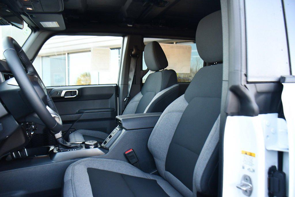 new 2025 Ford Bronco car, priced at $43,579