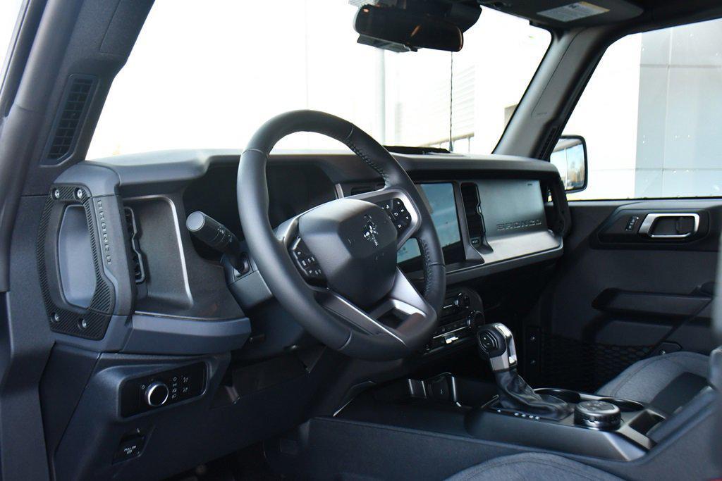 new 2025 Ford Bronco car, priced at $43,579