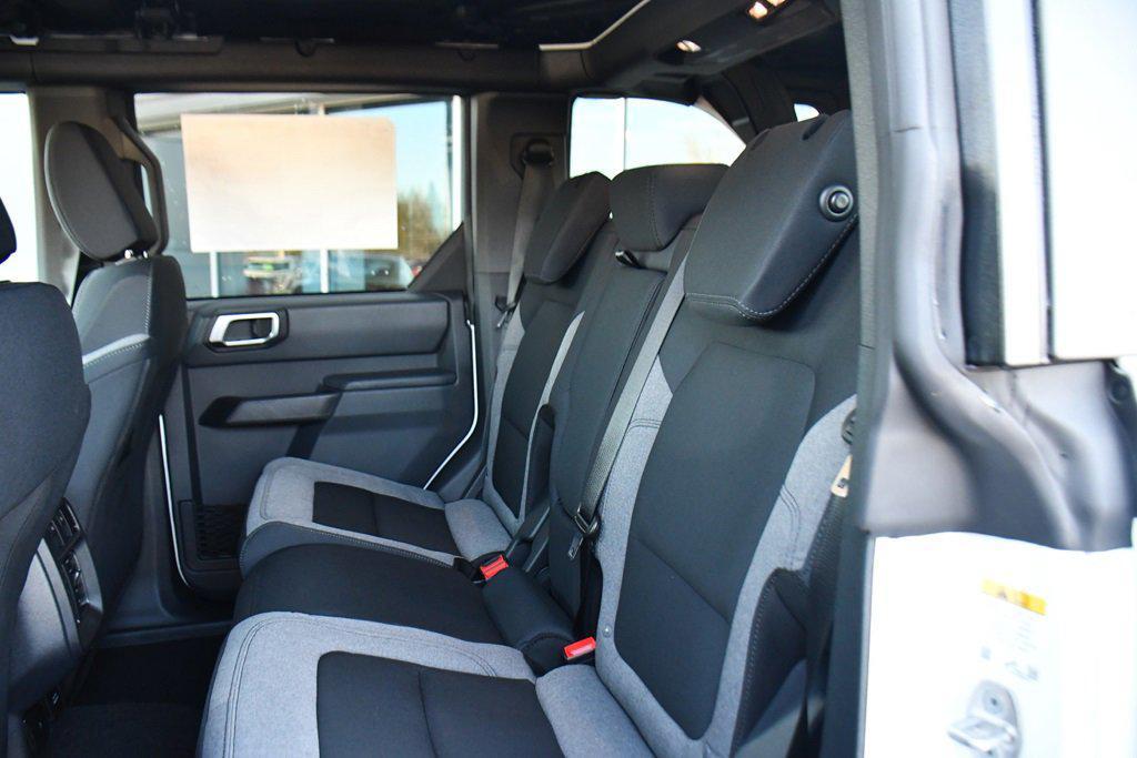 new 2025 Ford Bronco car, priced at $43,579