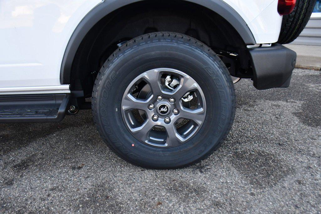 new 2025 Ford Bronco car, priced at $43,579