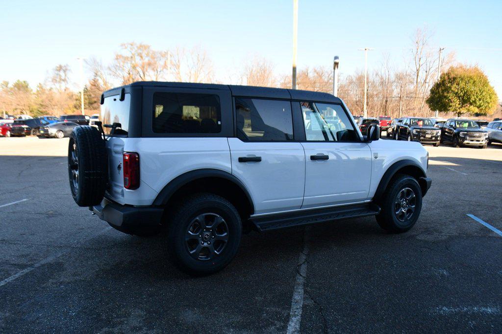new 2025 Ford Bronco car, priced at $43,579