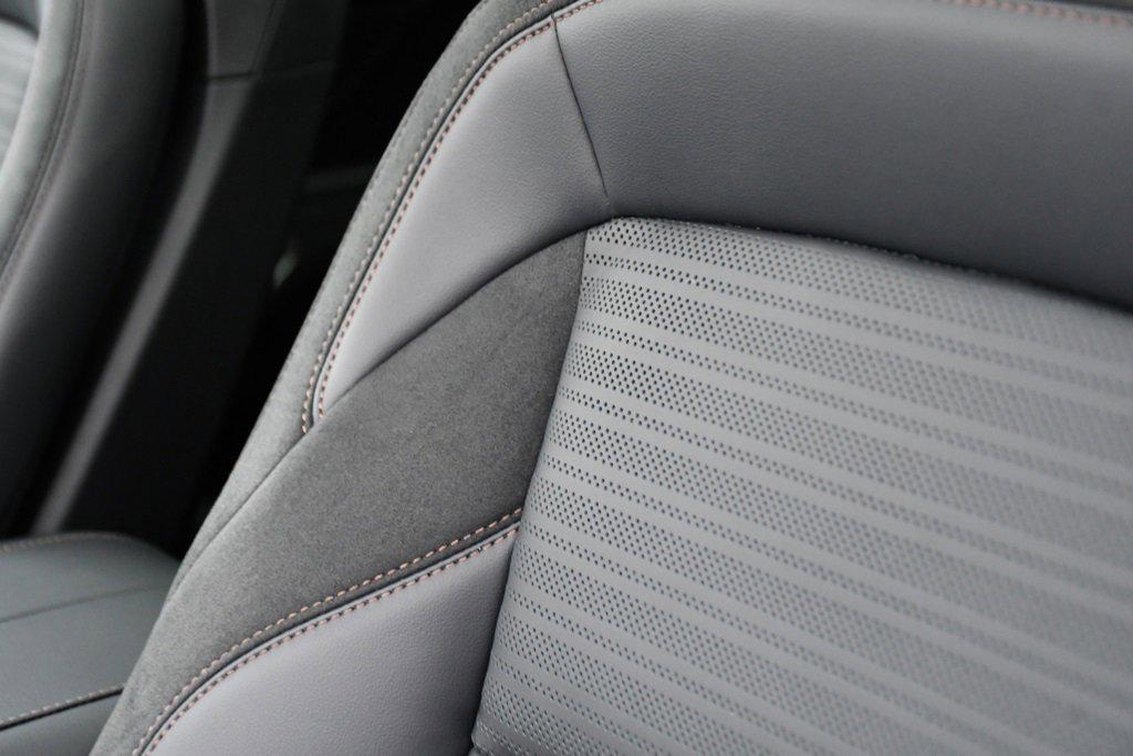 new 2025 Lincoln Nautilus car, priced at $63,576
