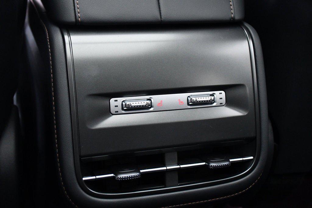 new 2025 Lincoln Nautilus car, priced at $63,576