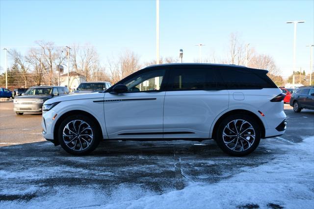 new 2025 Lincoln Nautilus car, priced at $67,816