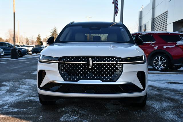 new 2025 Lincoln Nautilus car, priced at $67,816