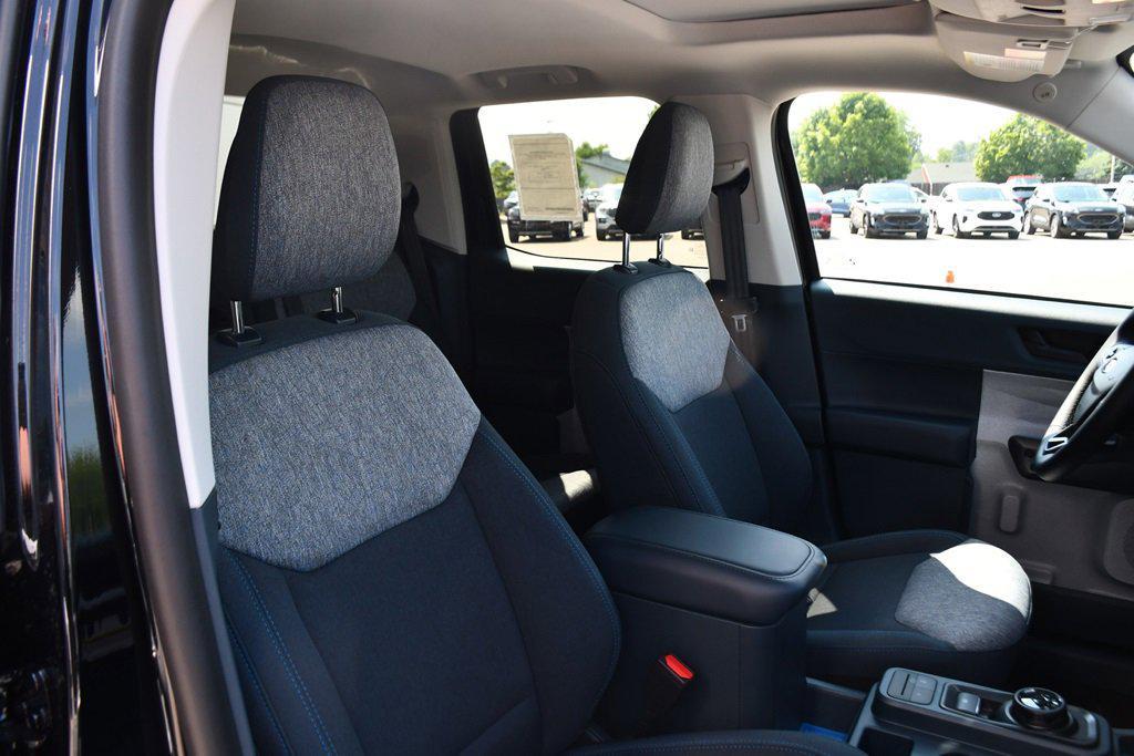 new 2025 Ford Maverick car, priced at $35,025