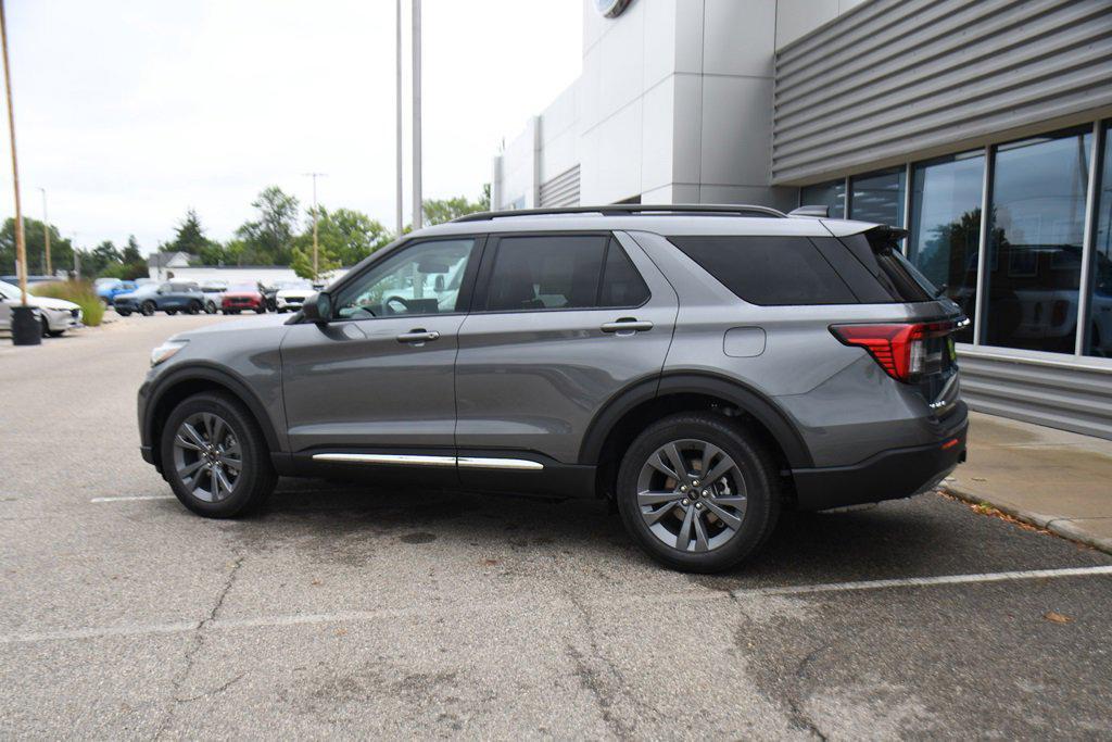 new 2025 Ford Explorer car, priced at $43,633