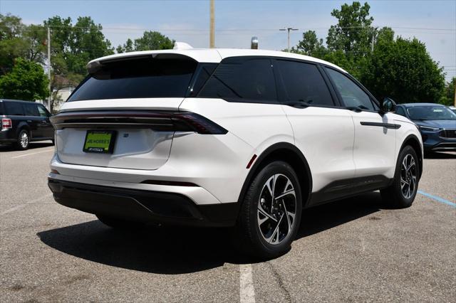 new 2025 Lincoln Nautilus car, priced at $53,206