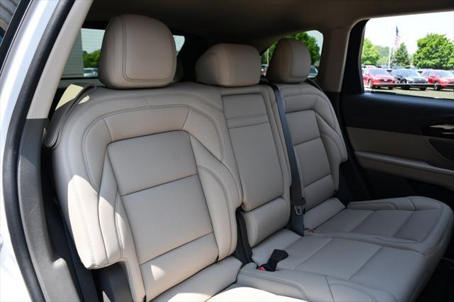 new 2025 Lincoln Nautilus car, priced at $53,206