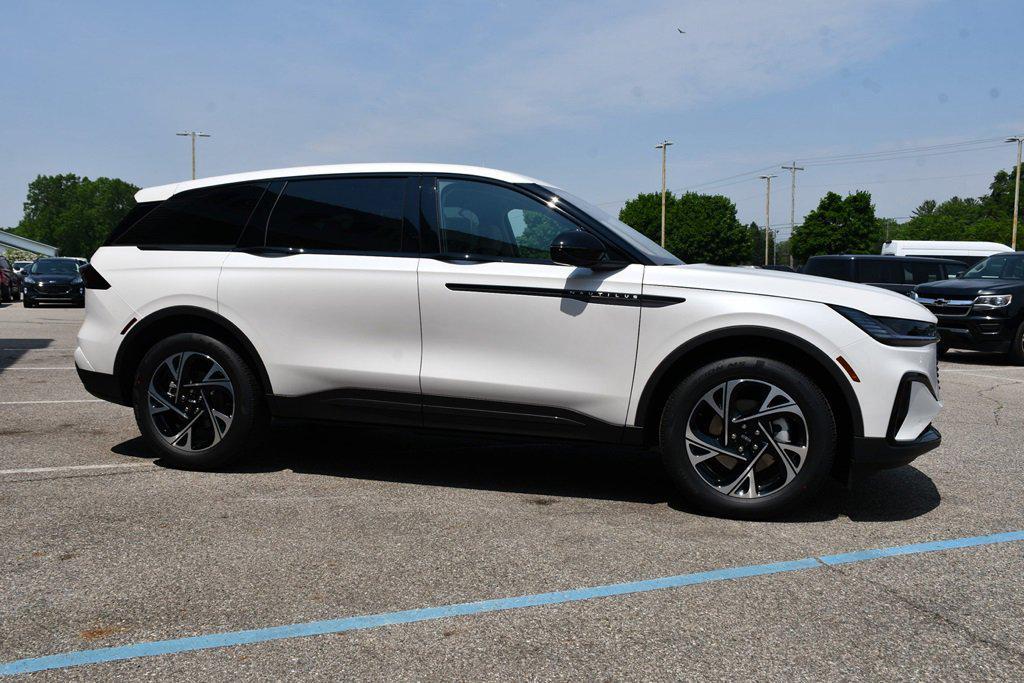 used 2025 Lincoln Nautilus car, priced at $55,780