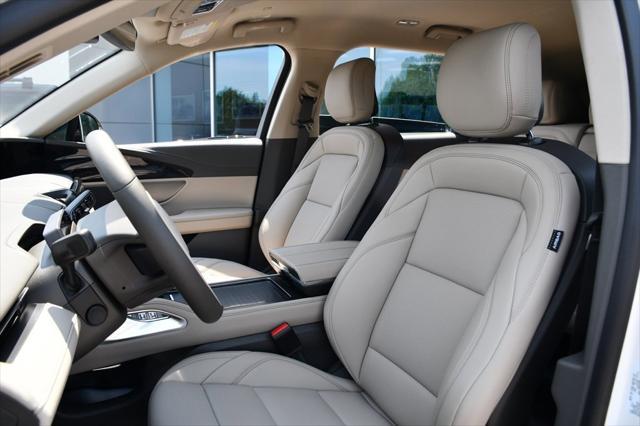 new 2025 Lincoln Nautilus car, priced at $53,206