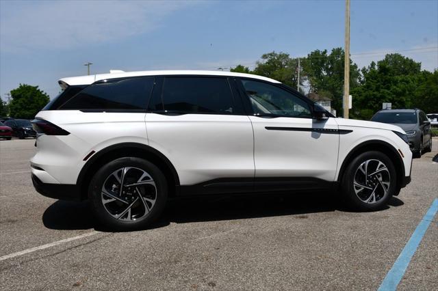 new 2025 Lincoln Nautilus car, priced at $53,206