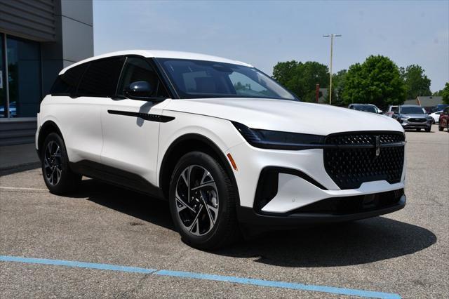 new 2025 Lincoln Nautilus car, priced at $53,206