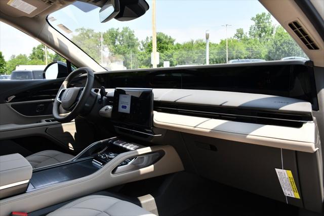 new 2025 Lincoln Nautilus car, priced at $53,206
