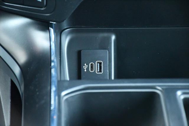 new 2025 Ford F-150 car, priced at $49,862