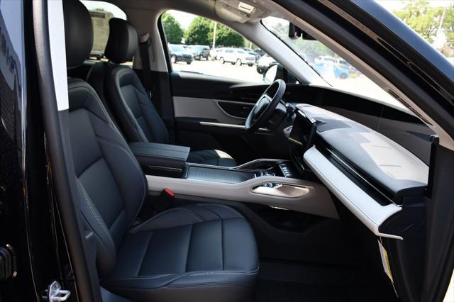 new 2025 Lincoln Nautilus car, priced at $51,736