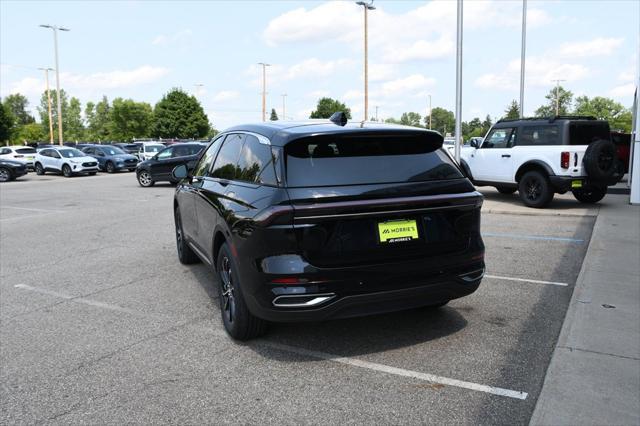 new 2025 Lincoln Nautilus car, priced at $51,736
