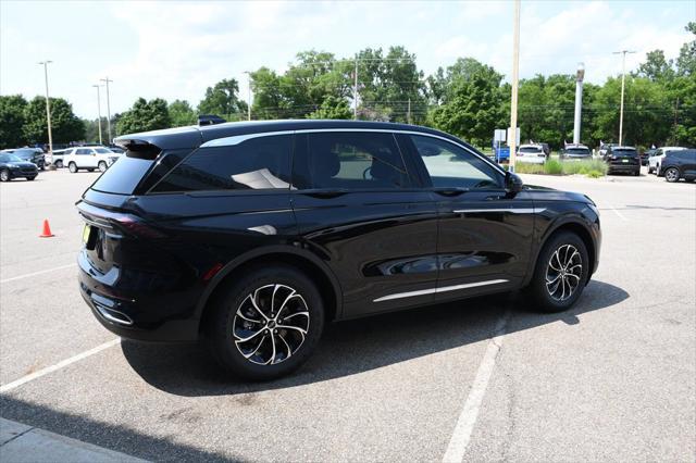 new 2025 Lincoln Nautilus car, priced at $51,736