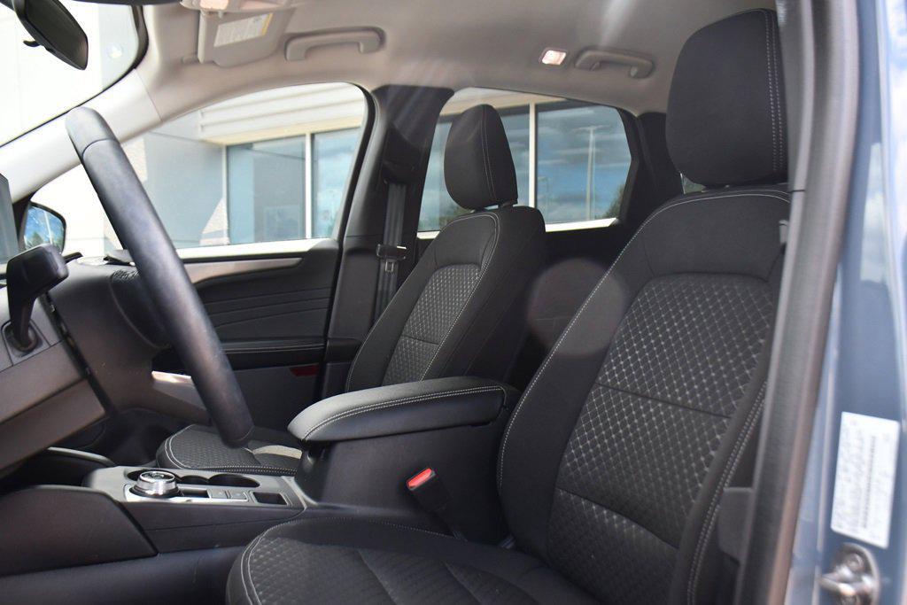 used 2023 Ford Escape car, priced at $25,507
