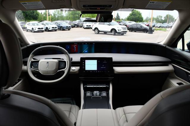 new 2025 Lincoln Nautilus car, priced at $52,266