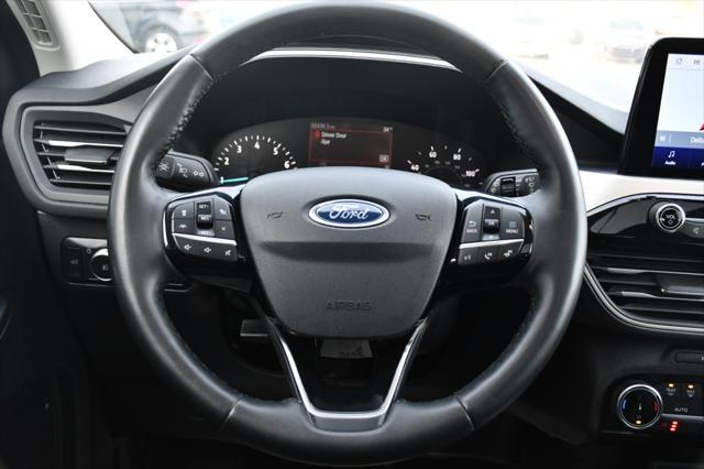 used 2022 Ford Escape car, priced at $21,995