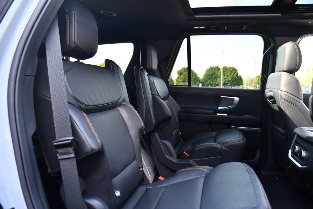 new 2025 Ford Expedition car, priced at $79,469