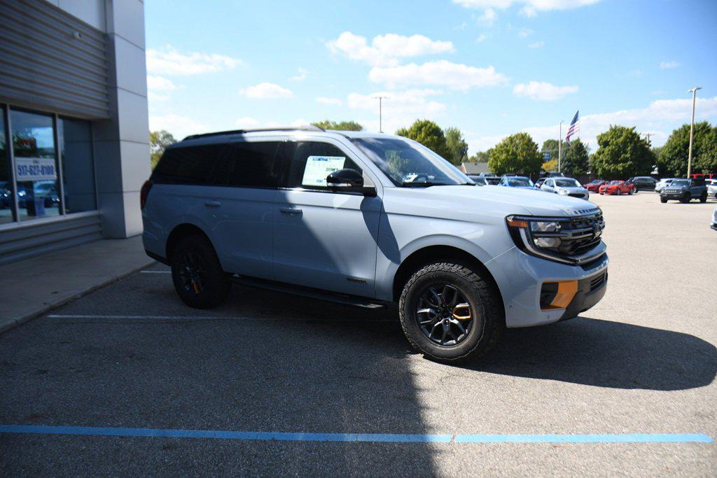 new 2025 Ford Expedition car, priced at $79,469