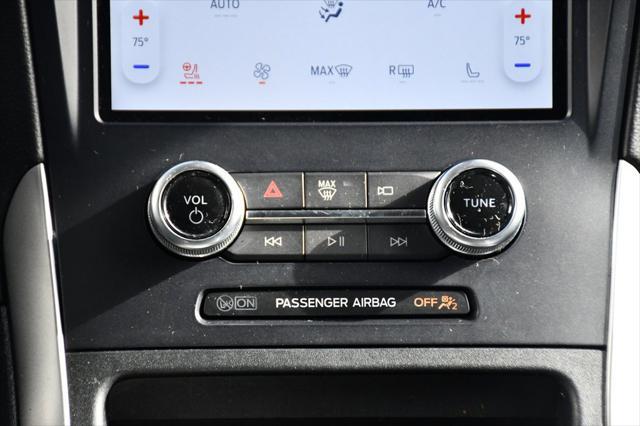 used 2022 Ford Edge car, priced at $28,249
