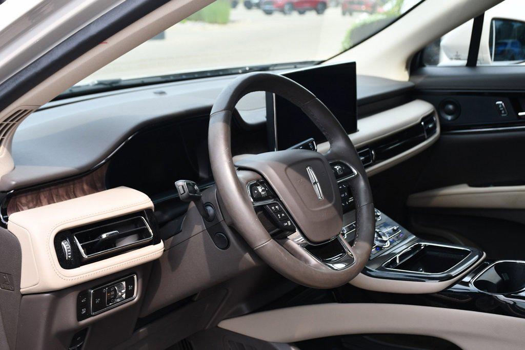 used 2023 Lincoln Nautilus car, priced at $42,995
