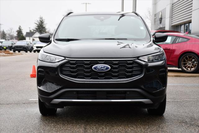 used 2025 Ford Escape car, priced at $29,730