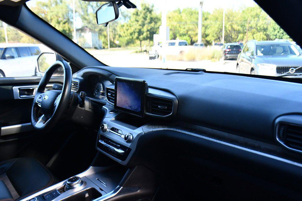 used 2022 Ford Explorer car, priced at $33,749