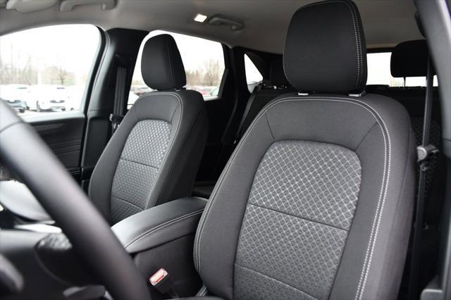 new 2025 Ford Escape car, priced at $29,014