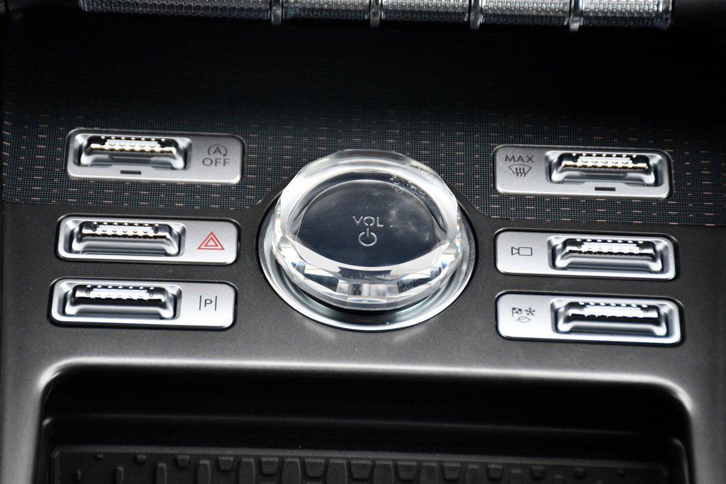new 2025 Lincoln Nautilus car, priced at $52,774
