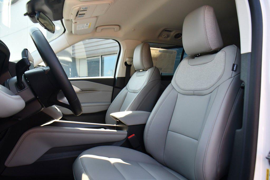 new 2025 Ford Explorer car, priced at $44,960