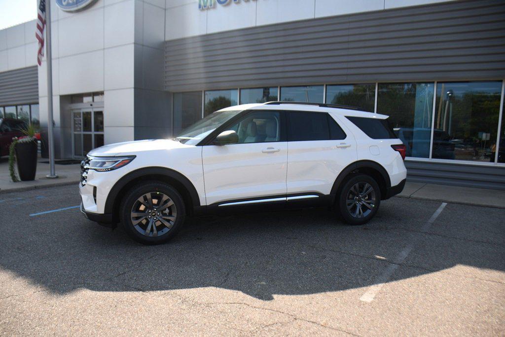 new 2025 Ford Explorer car, priced at $44,960