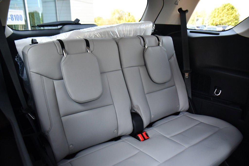 new 2025 Ford Explorer car, priced at $44,960